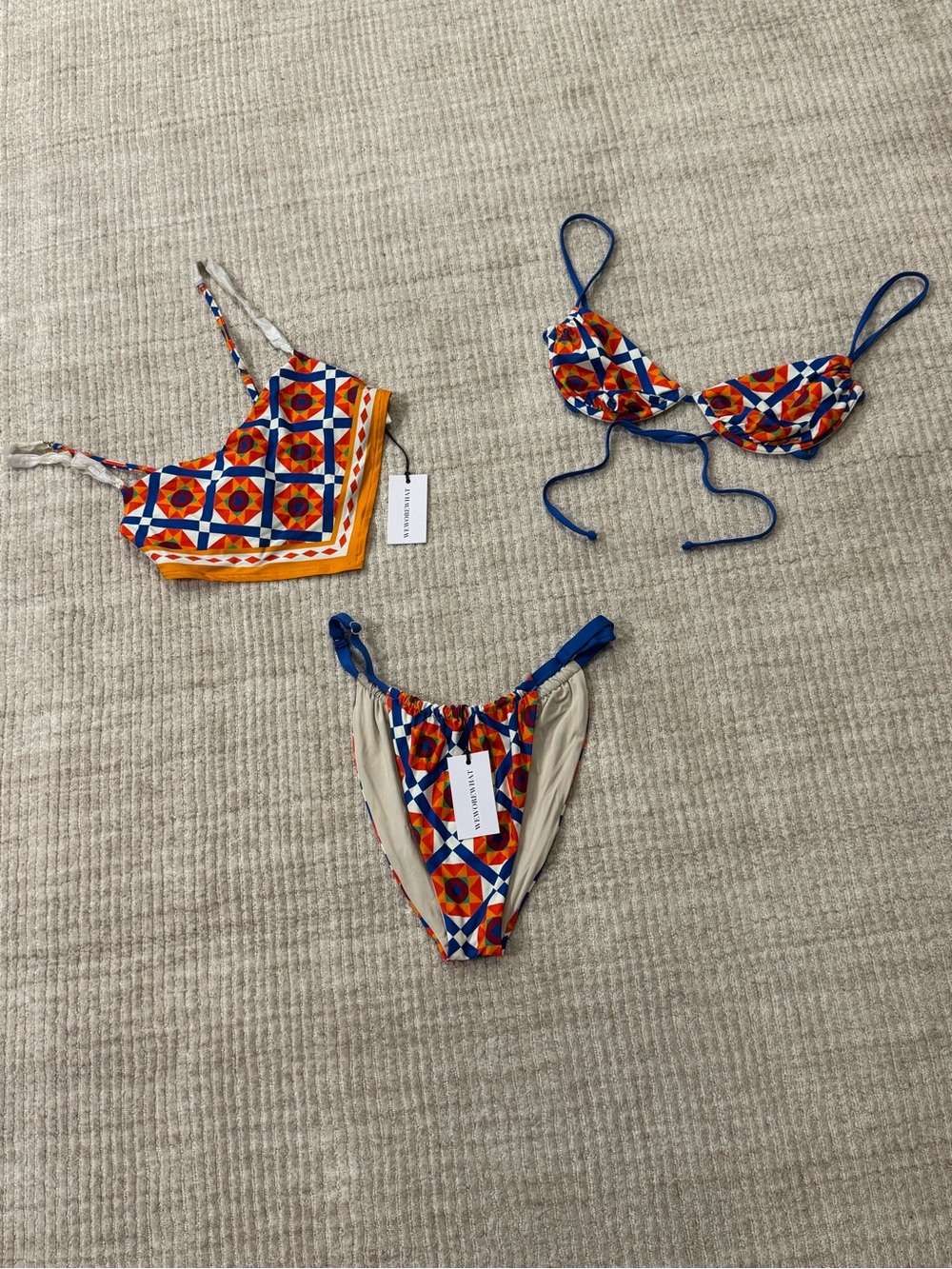 NWT WeWoreWhat 3 Piece Bikini Set Scarf & Underwire Tops Shell Trim ✨ Rare Find